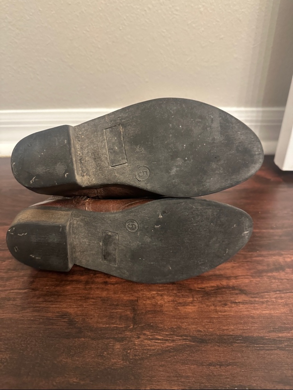 Target Brown Leather Western Ankle Boots with Side Zip - Picture 2 of 3